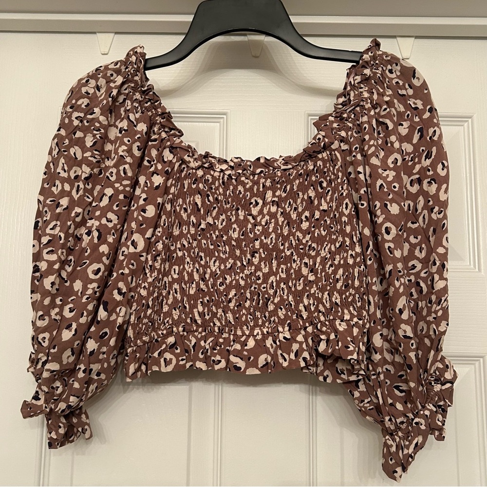 In The Beginning Los Angeles Print Smocked Brown Crop Top Size M